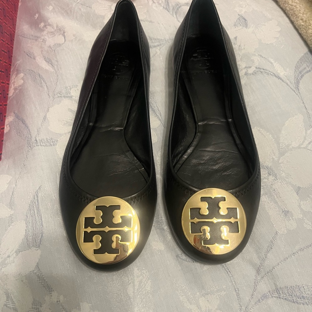 Tory Burch Black Leather Reva Ballet Flats with Gold Medallion